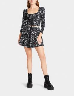 PRETTY IN PUNK VINTAGE INSPIRED FLOUNCE MINI SKIRT TATTOO PRINT