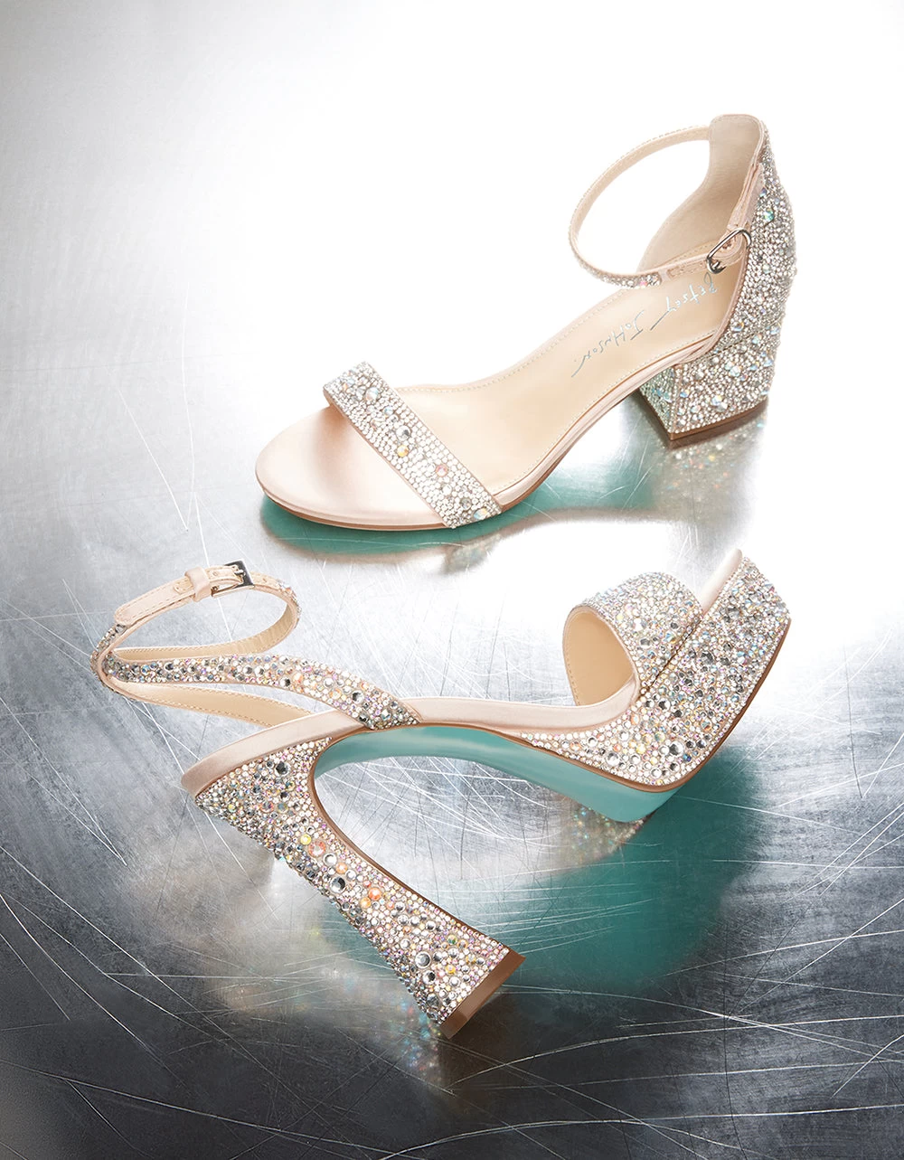 SB-BETH CHAMPAGNE - Image 3