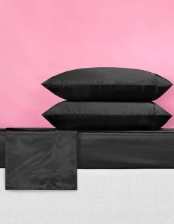 BETSEYS SOLID STANDARD PILLOWCASE BLACK